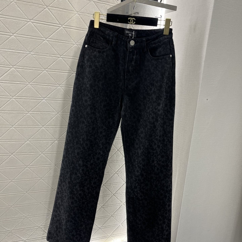 Ch*el jeans